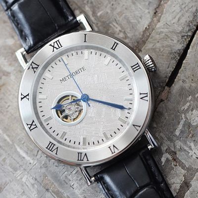 Tijdloze buitenaardse meteoriet horloge 45 mm automatisch leer horloge