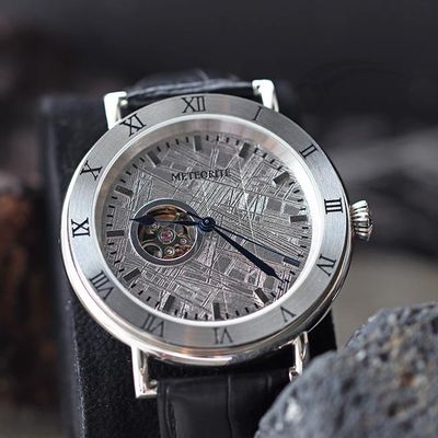 Tijdloze buitenaardse meteoriet horloge 45 mm automatisch leer horloge