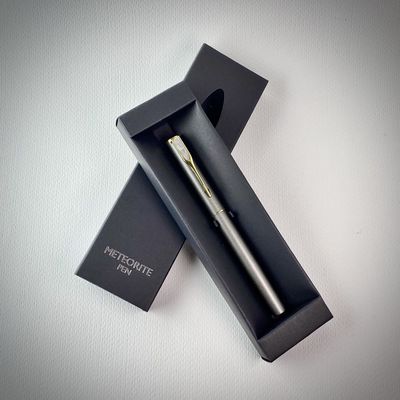 5.5 inch buitenaardse ruimte meteoriet pen hervulbare fontein pen